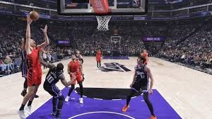 再次相见！穆勒生涯对阵梅西共计7胜3负，并留下诸多名场面