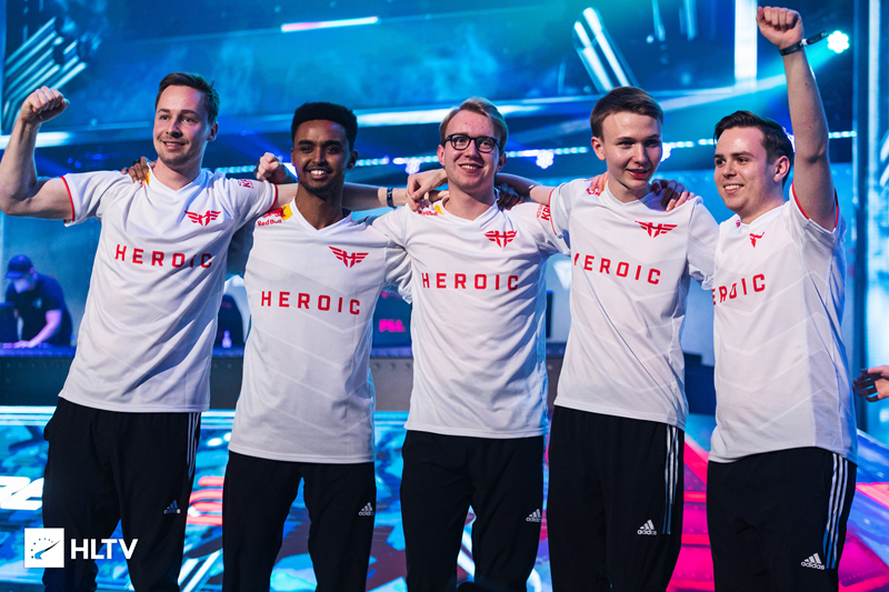 整个国家队 整个国家队