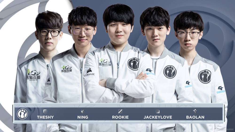 均在联盟顶 均在联盟顶